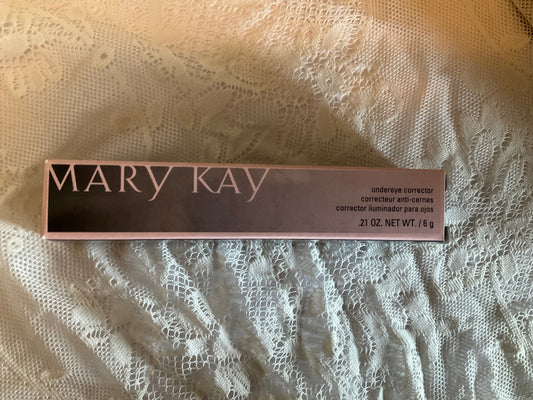 Mary Kay Eye corrector